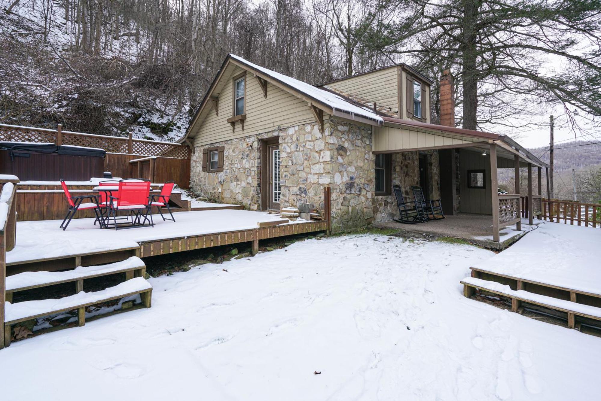 River Front Resort Elkins Exterior photo