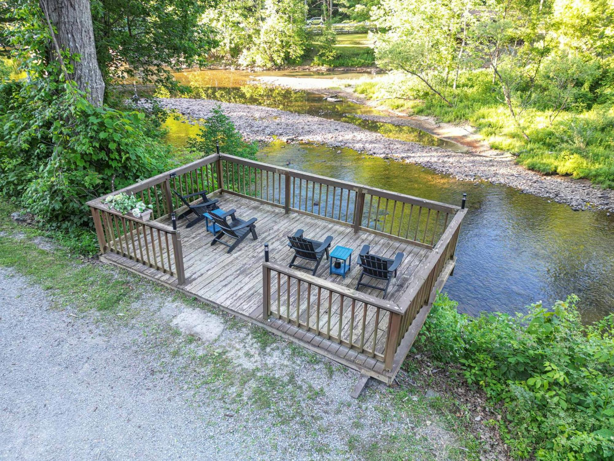 River Front Resort Elkins Exterior photo