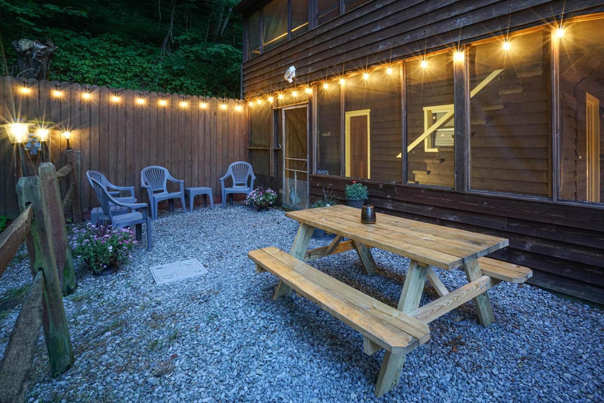 River Front Resort Elkins Exterior photo